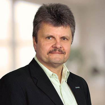 Das Bild zeigt den Fachbereichsleiter Frank Raabs